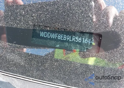 2020 Mercedes-Benz C 300 4Matic z USA, uszkodzony, nr VIN WDDWF8EB9LR561644